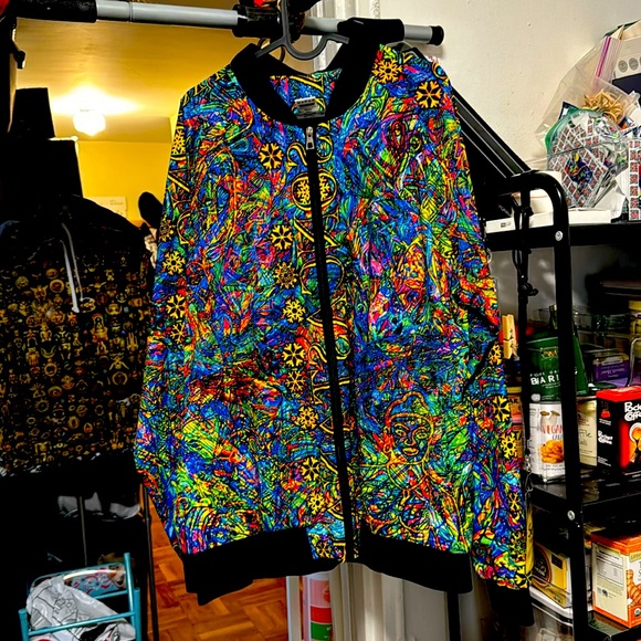 Abstrakjsnc designs XL light jacket - Picture 1 of 4